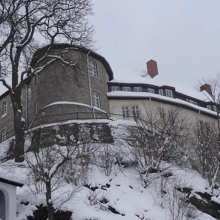 Schloss アパート *
